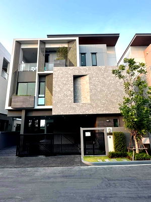 Houses for rent Saphan Sung : For Rent: Luxury 3-Storey Detached House, Fully Furnished and Move-In Ready 📍 The Gentry Cultivar Rama 9