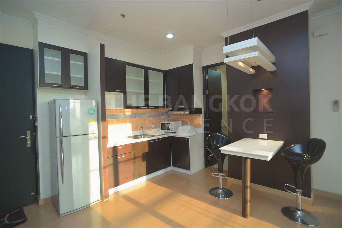 picture Baan Klang Krung Siam Pathumwan 🌟 Spacious Room with Unblocked Beautiful View 🌌 Near BTS Ratchathewi - 6/8