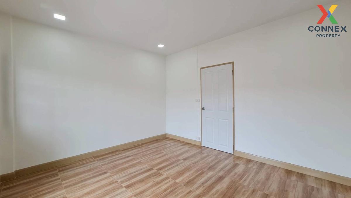 picture For Sale Townhouse/Townhome  , Muang Ramintra , Sam Wa Tawan Tok , Khlong Sam Wa , Bangkok , CX-127216 ✅ Live chat with us ADD LINE @connexproperty ✅  - 12/12
