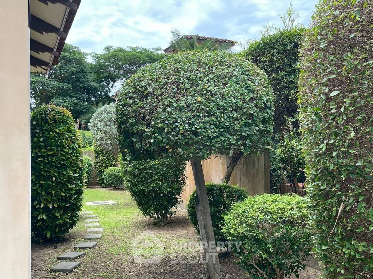 picture 3-BR Villa in Na Chom Thian (ID 2241773) - 2/19