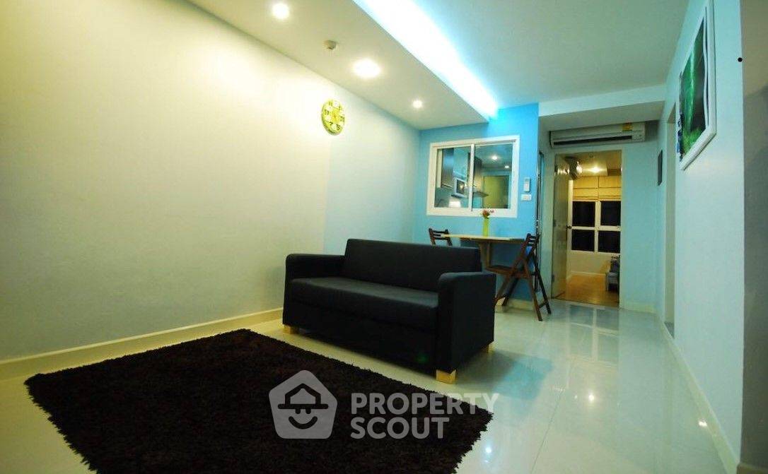 picture 1-BR Condo at Zenith Place @ Sukhumvit Condominium near BTS Phra Khanong (ID 975379) - 1/6