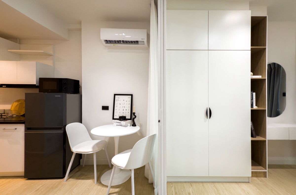 picture For sale seven star condo, beautiful unit, great price, Call (0955752068 Miss. Chompoo) - 10/20