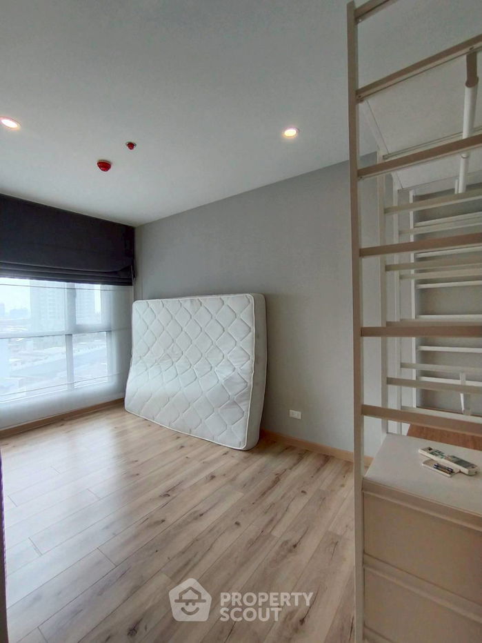 picture 2-BR Condo at Brix Condominium Charansanitwong 64 near MRT Sirindhorn (ID 2241702) - 5/8