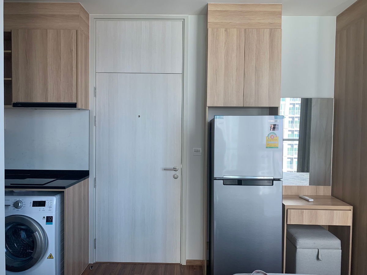 รูป WS2042 🏢 ให้เช่า Noble Revolve 2 ห้องมุม ใกล้ MRT ศูนย์วัฒนธรรม เพียง 13,000 บาท/เดือน - รูปที่ 3/9