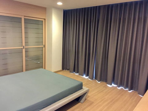 ให้เช่าด่วน! ห้องสวย ราคาพิเศษสุด! คอนโดหรู Nusasiri Grand Condo - 2 ห้องนอน, 3 ห้องน้ำ - 125 ตร.ม.
