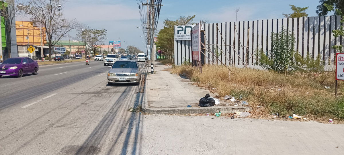 รูป ขายที่ดิน350ตรว ติดโรงแรมบีบีเฮ้าส์ - รูปที่ 1/5
