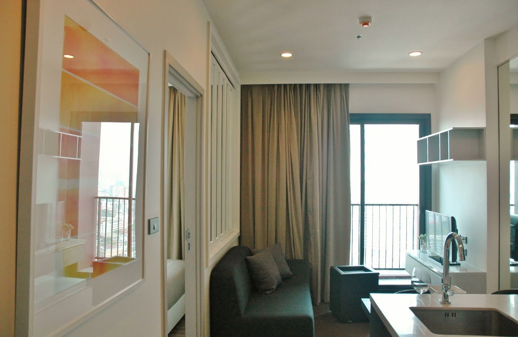 picture WYNE Sukhumvit | BTS Phra Khanong (Vacant room, ready to move in immediately) - 3/11