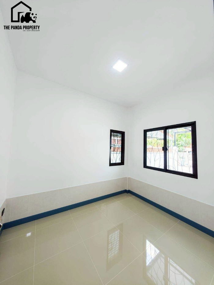 รูป หมู่บ้าน เฉลิมพระเกียรติร 9 ซอย 14 แยก 42 - รูปที่ 9/12