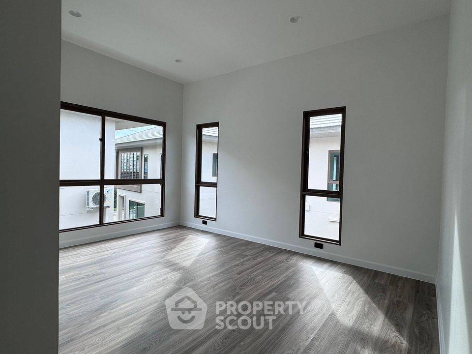 picture 4-BR House at Burasiri Krungthep Kreetha in Hua Mak (ID 1363079) - 16/17