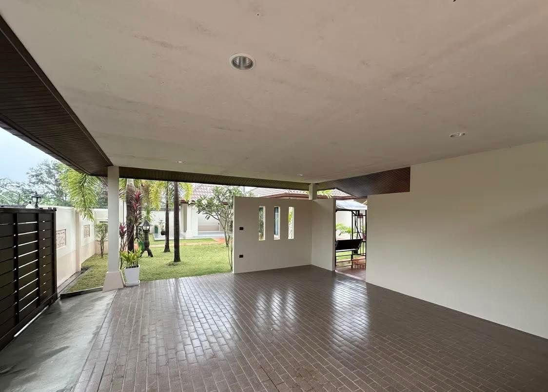 picture Resort-style detached house in the luxury project Baan Balina 4  For  For Rent - 12/14