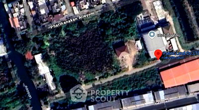 Land for sale Srinagarindra Road : 550 m² Land for Sale in Suan Luang (ID 2238021)