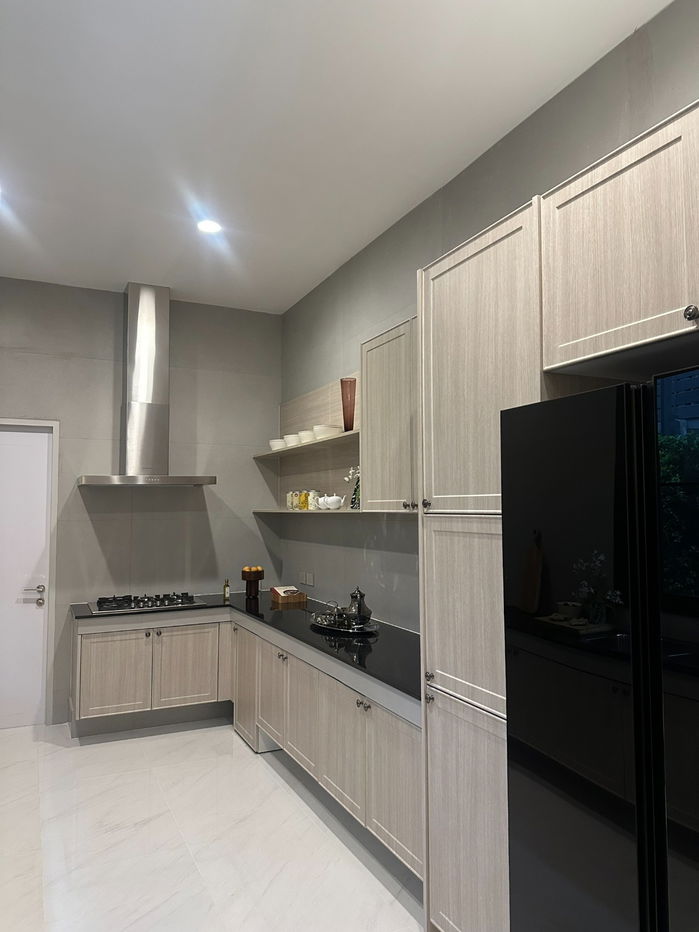 picture ✨ Luxury Fully-Furnished Home 5 Bedroom 6 Bathroom 6Parking*   Special Price 130 MB* - 8/36