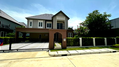 บ้านเดี่ยว เขตทวีวัฒนา : บ้านเดี่ยวโครงการสราญสิริ แกรนเด พุทธมณฑล สาย3