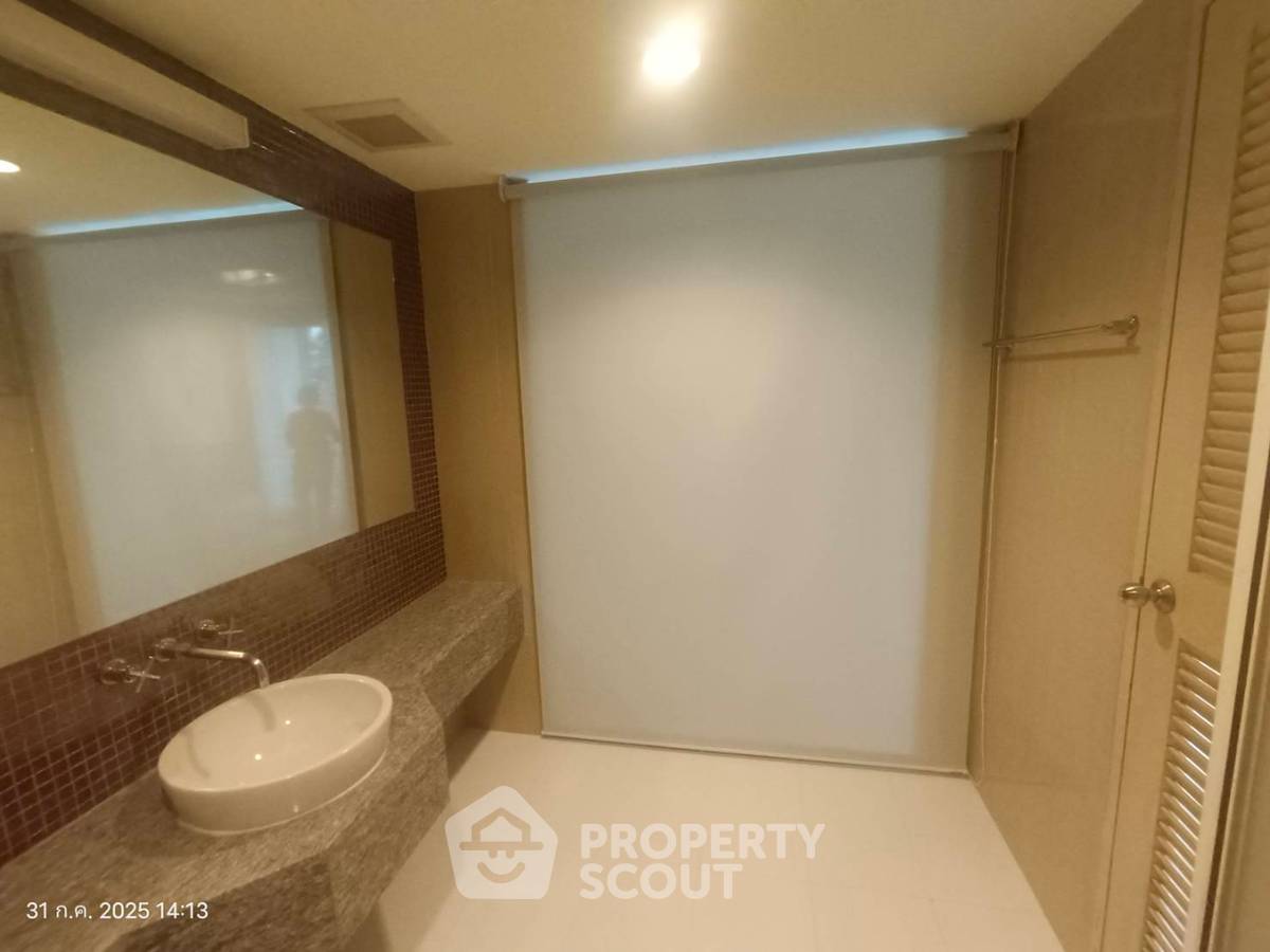 picture Studio Condo at Veranda Residence Condominium near ARL Ramkhamhaeng (ID 2237736) - 11/16