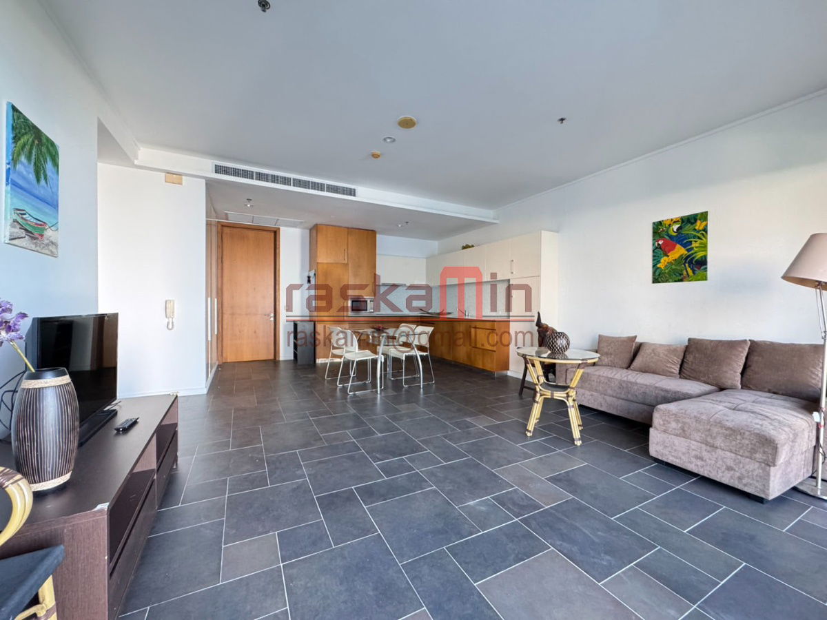 picture Urgent Sale: 1-Bedroom Condo at Northpoint Pattaya – Foreign Ownership Quota - 1/24