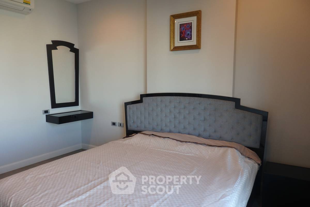 picture 2-BR Condo at The Crest Sukhumvit 34 near BTS Thong Lor (ID 887190) - 8/17