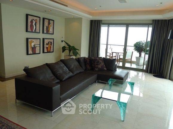 picture 4-BR Condo at The Lakes Bangkok near BTS Asok (ID 1756527) - 3/31
