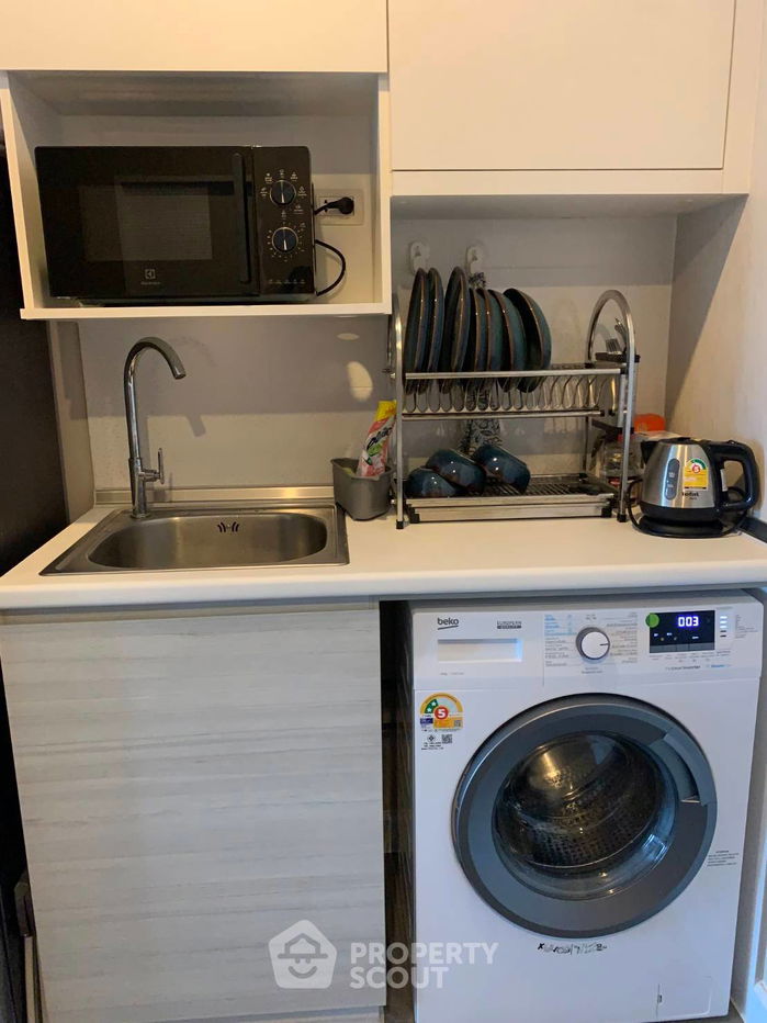 picture 2-BR Condo at Metro Sky Prachachuen near MRT Bang Son (ID 2237084) - 4/16
