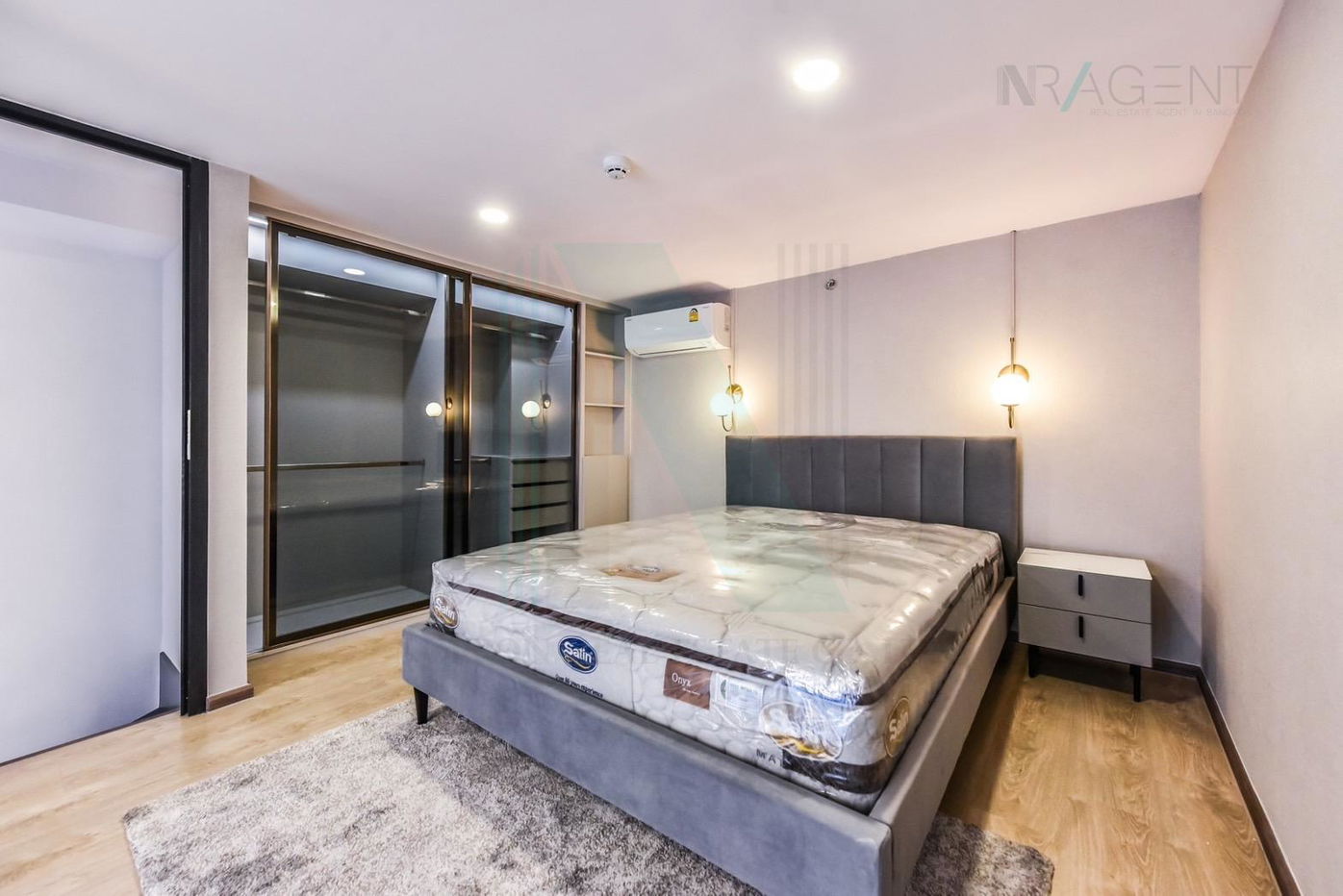 รูป 🚩 ให้เช่าคอนโด โซโห​ แบงค็อก​ รัชดา อาคาร 1 ชั้น 19 Duplex ขนาด 38.00 ตรม ใกล้ MRT ห้วยขวาง - รูปที่ 8/8