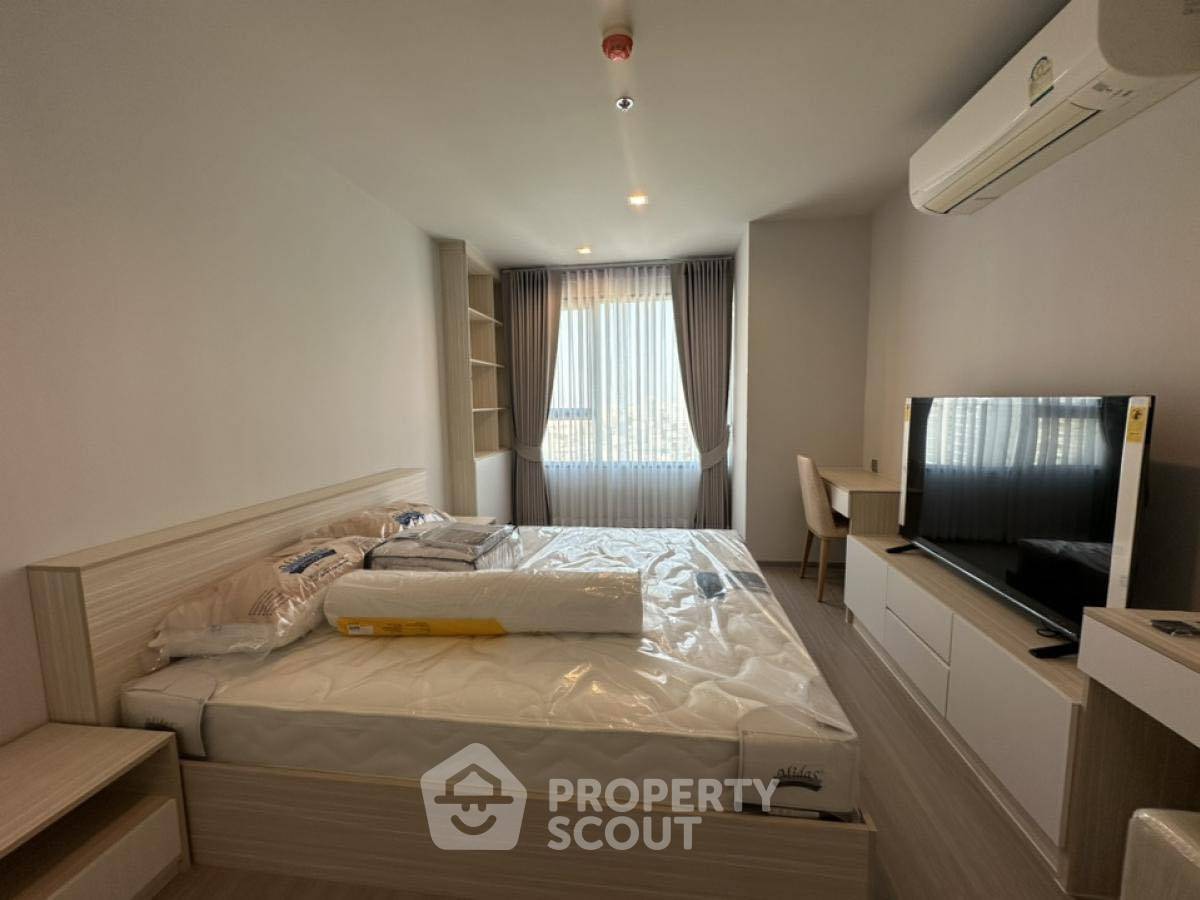 picture 2-BR Condo at Life Ladprao near BTS Ha Yaek Lat Phrao (ID 2141405) - 3/8