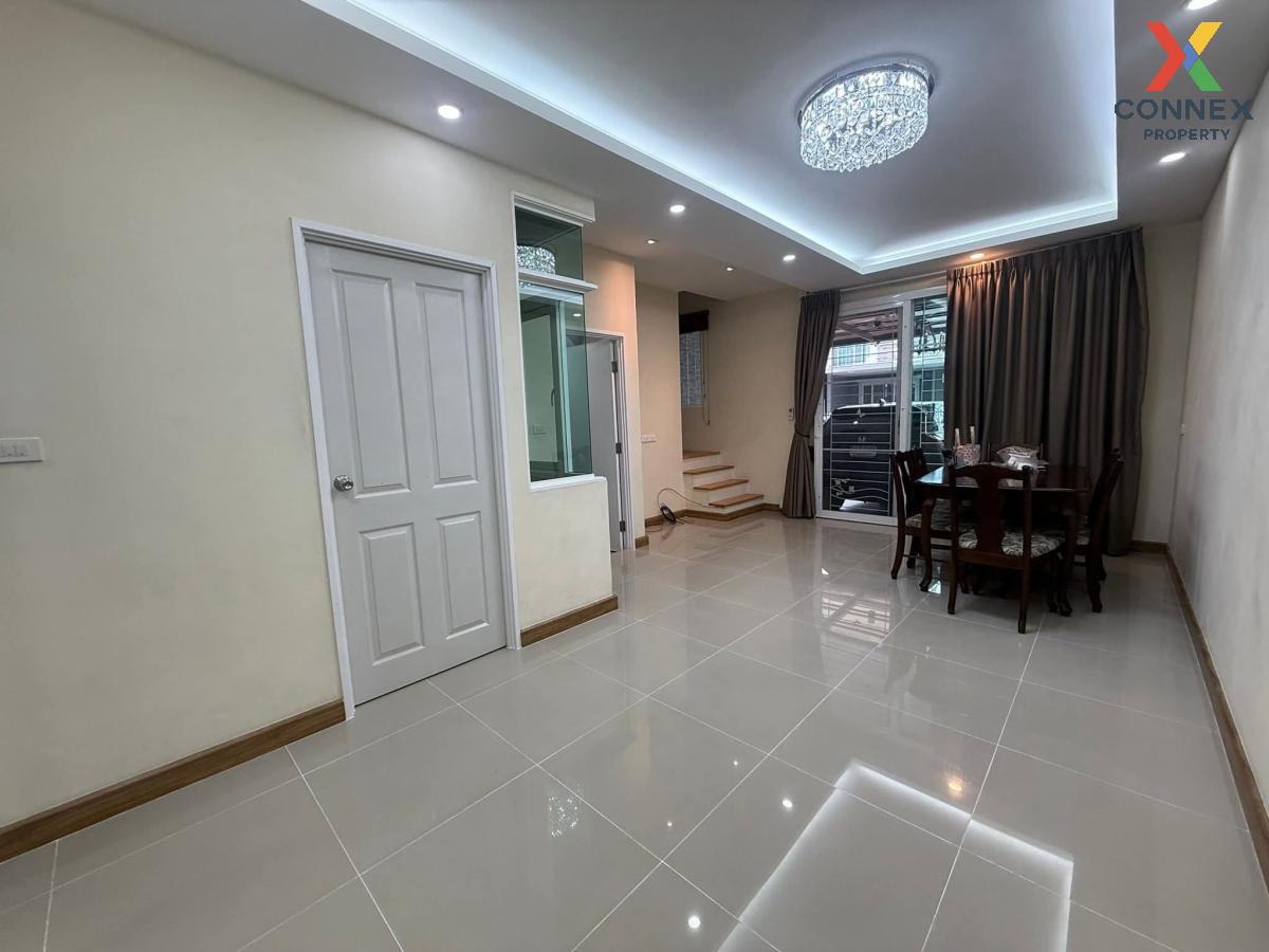 picture For Rent Townhouse/Townhome  , Golden Town Sukhumvit - Bearing BTS Station , Samrong , Phra Pradaeng , Samut Prakarn , CX-126843 ✅ Live chat with us ADD LINE @connexproperty ✅  - 4/12