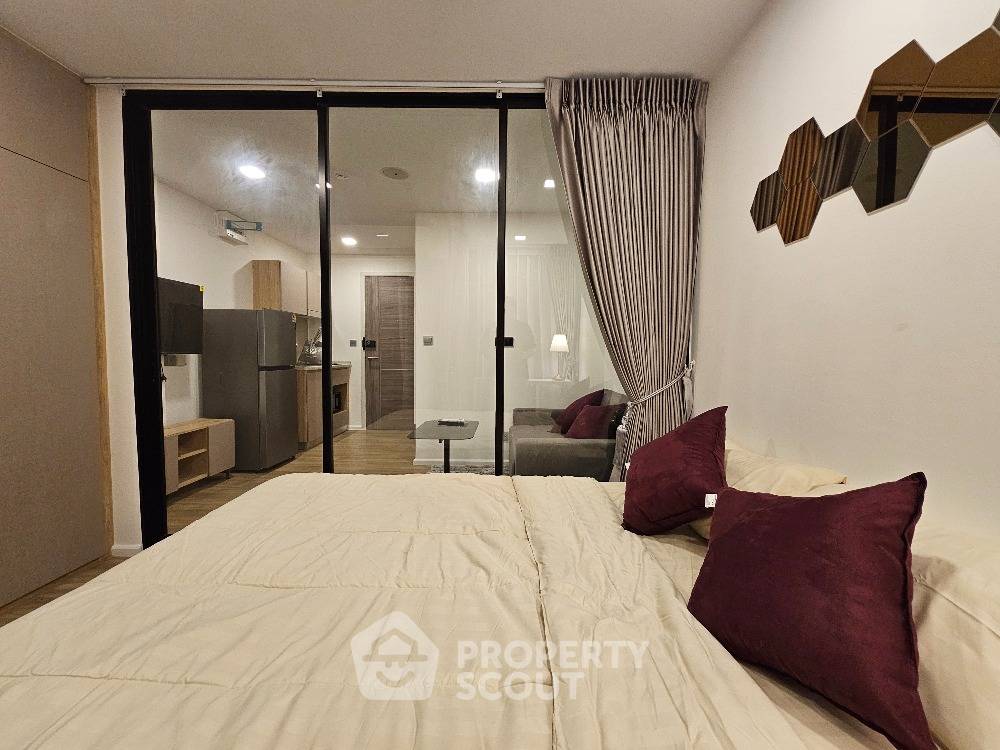 picture 1-BR Condo at Atmoz Ratchada-Huaikwang in Wang Thonglang (ID 1804022) - 8/11