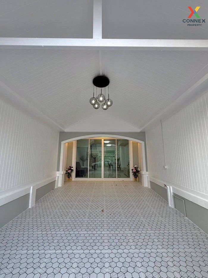 picture For Sale Townhouse/Townhome  , Pruksa 18/1 , newly renovated , Bang Mae Nang , Bang Yai , Nonthaburi , CX-127036 ✅ Live chat with us ADD LINE @connexproperty ✅  - 2/12