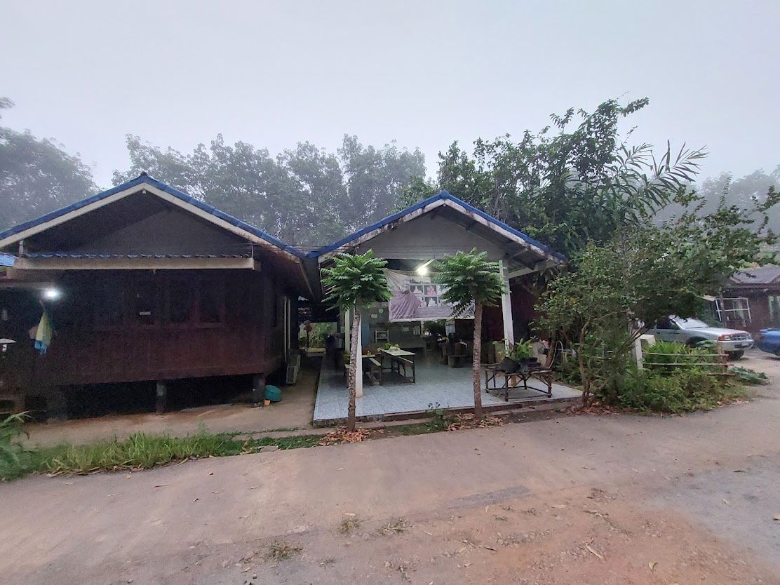 รูป ขายด่วน! ที่ดิน พร้อมบ้าน 4 หลัง (ติดแม่น้ำแคว)  ต.ลิ่นถิ่น อ.ทองผาภูมิ จ.กาญจนบุรี (ราคาถูก!  5,500,000 ) - รูปที่ 11/20