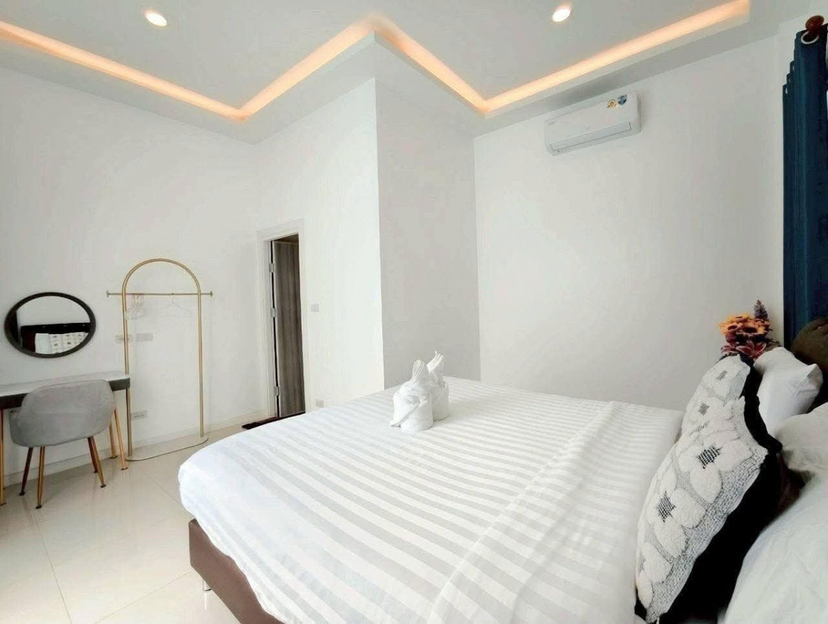 รูป บ้าน Pool Villa หรู ขายพร้อมผู้เช่า - รูปที่ 18/26