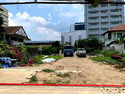 ที่ดิน เกษตร : ขายที่ดินเปล่า ซ.รัชดาภิเษก 32 ใกล้รถไฟฟ้าใต้ดิน ลาดพร้าว ขนาด 191.6 ตารางวา ถมแล้ว เหมาะสร้างบ้านพักอาศัย