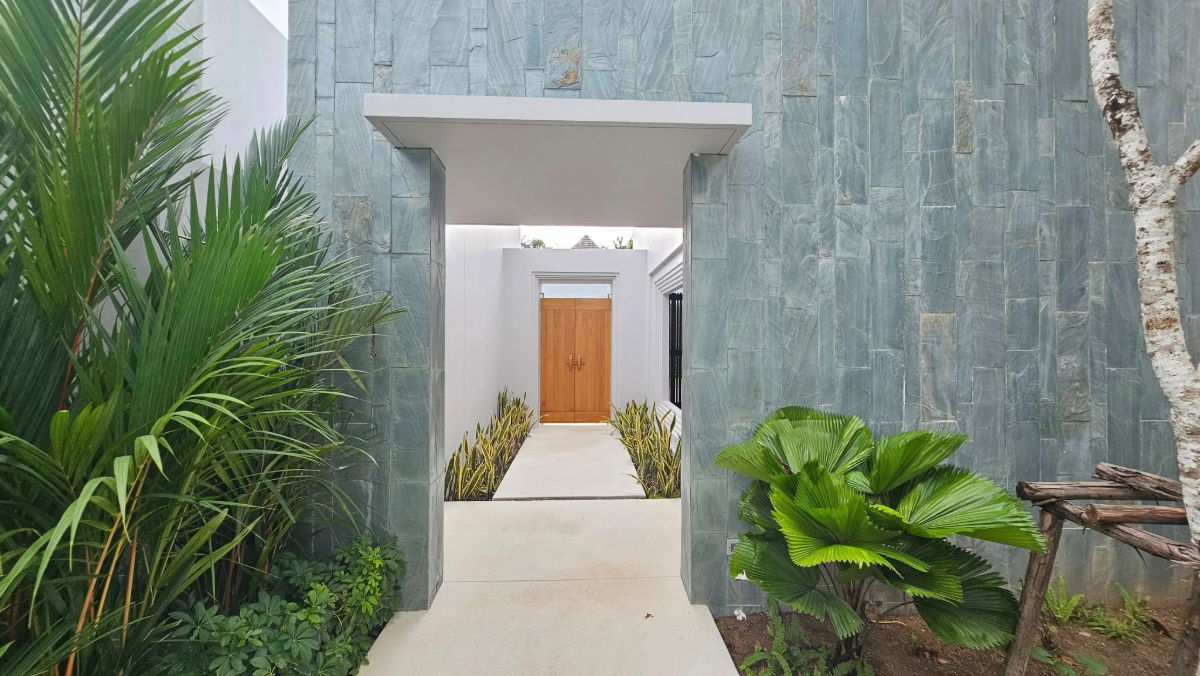 รูป Luxury 4-Bedroom Villa for Rent at Anchan Tropicana – Phuket - รูปที่ 33/37