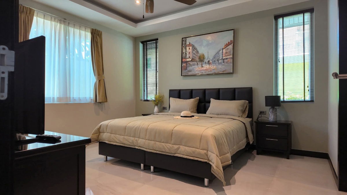 รูป บ้านพลูวิลล่าแบบ 4 ห้องนอน สไตล์ใหม่ สระว่ายน้ำส่วนตัว - รูปที่ 8/18