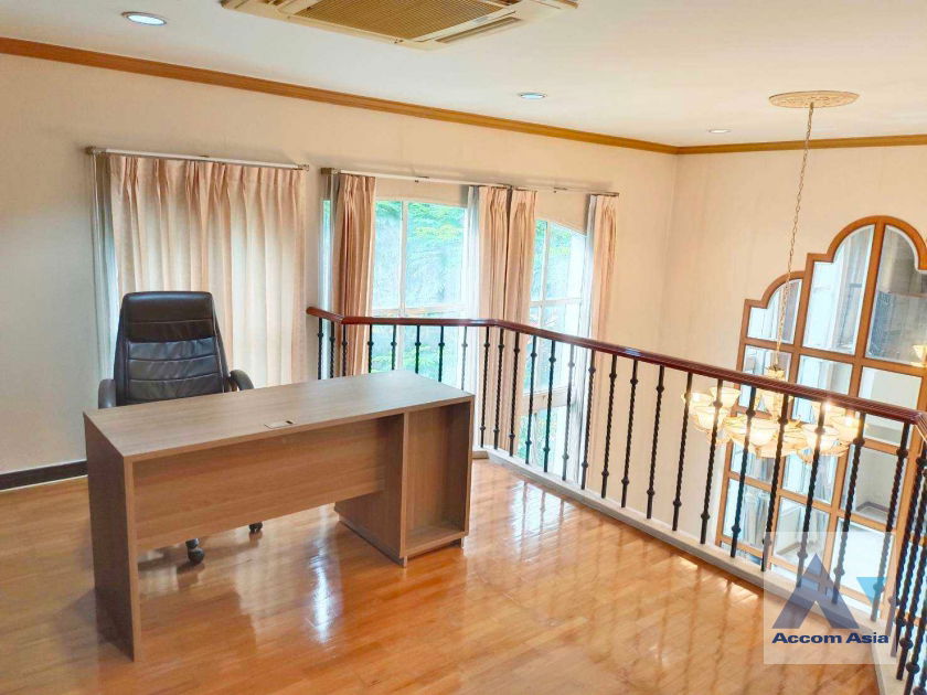 picture 🔼🔽 AccomA 📩 Baan Klang Krung Thonglor - 9/20