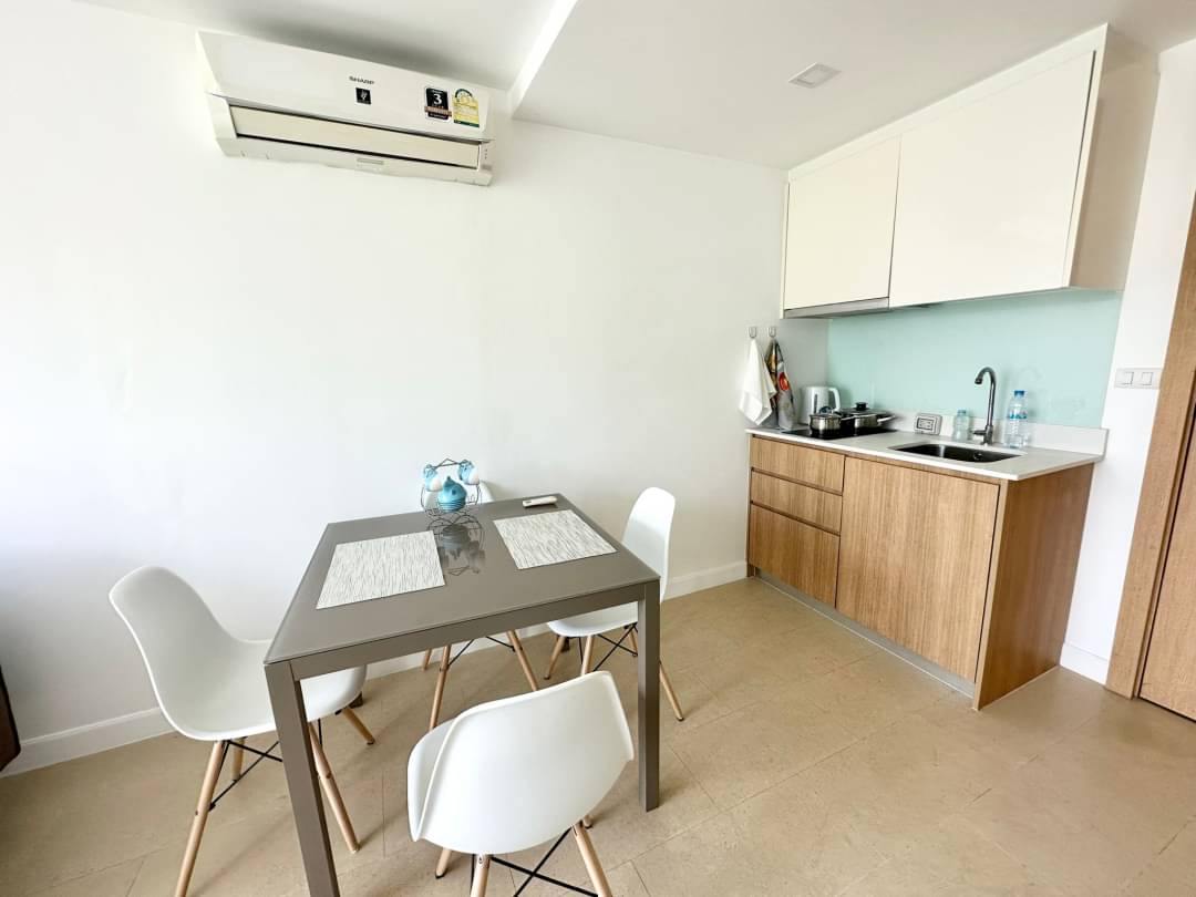 picture 1 Bedroom Condominium @ Aurora Pratumnak - 5/29
