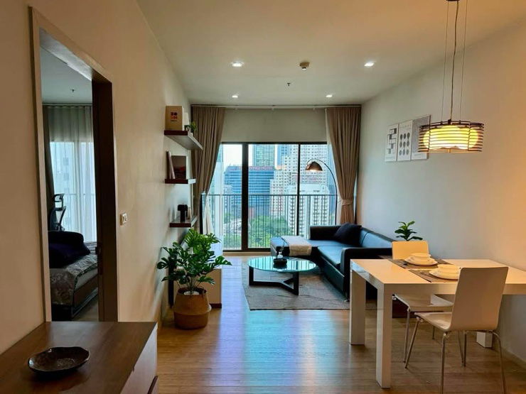 picture  For rent ✨ Noble Refine 🔥 Line ID @034etfin 📲 1 bedroom 1 bathroom✨ BTS Phrom Phong 180 meters 💚 - 6/16