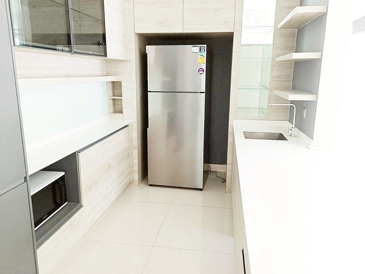 picture Luxury house for rent Manthana 2 Bangna Km.7 Mega Bangna  - 11/15