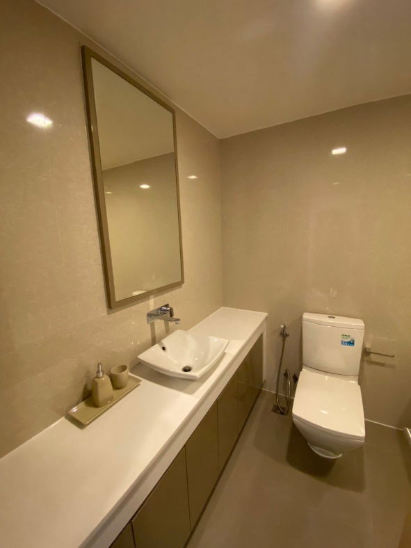 picture Available for rent: Liv@49, homey style room, nice to live in, easy to travel, near the BTS. - 9/11