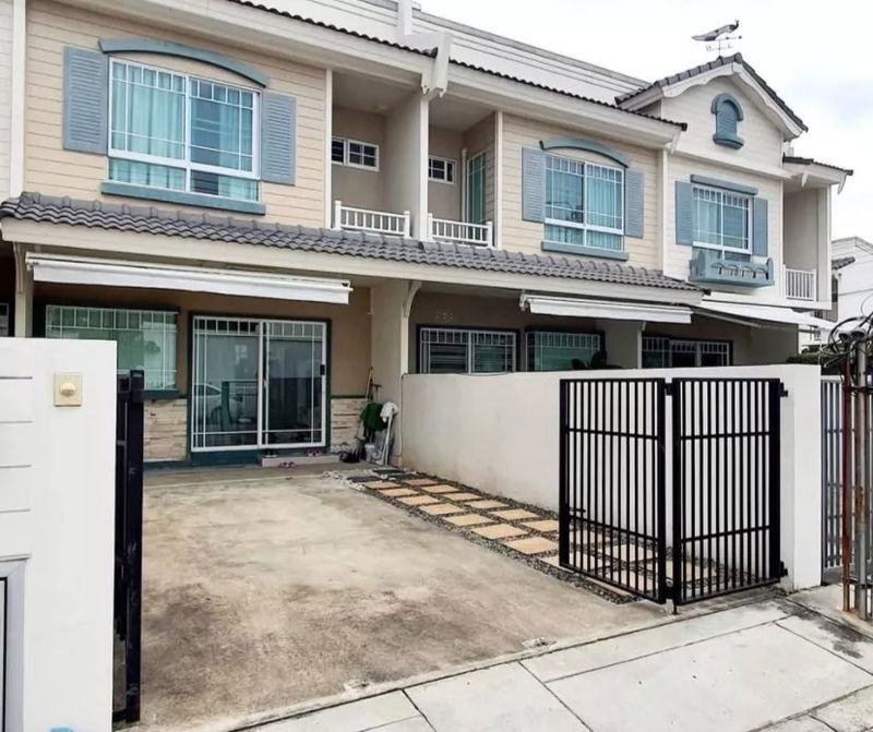 ทาวน์โฮมให้เช่า : ให้เช่าบ้านเดี่ยว อินดี้ บางนา กม.7 ใกล้เมกาบางนา บางพลี สมุทรปราการ BRE24243