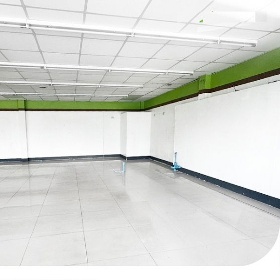 รูป ให้เช่าอาคารขนาด800 ตรม. พร้อมที่ดินขนาด200ตรว ห้องมุมติดถนนสตรีวิทยา 2 ข้าง ซอยโชคชัย4 ลาดพร้าว .มีที่จอดรถหน้าอาคาร พร้อมส่งมอบเข้าอยู่ 1 ตค.68 - รูปที่ 3/4