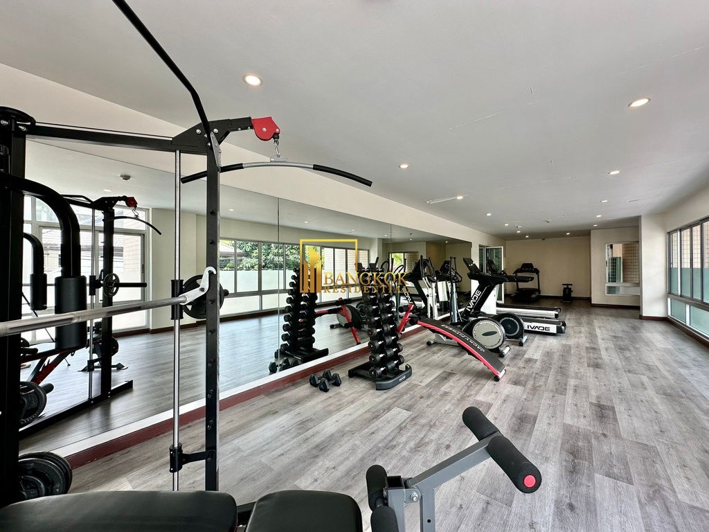 picture Navin Court | Bright and Airy 2 Bedroom Condo For Rent - BR60509CD - 31/38