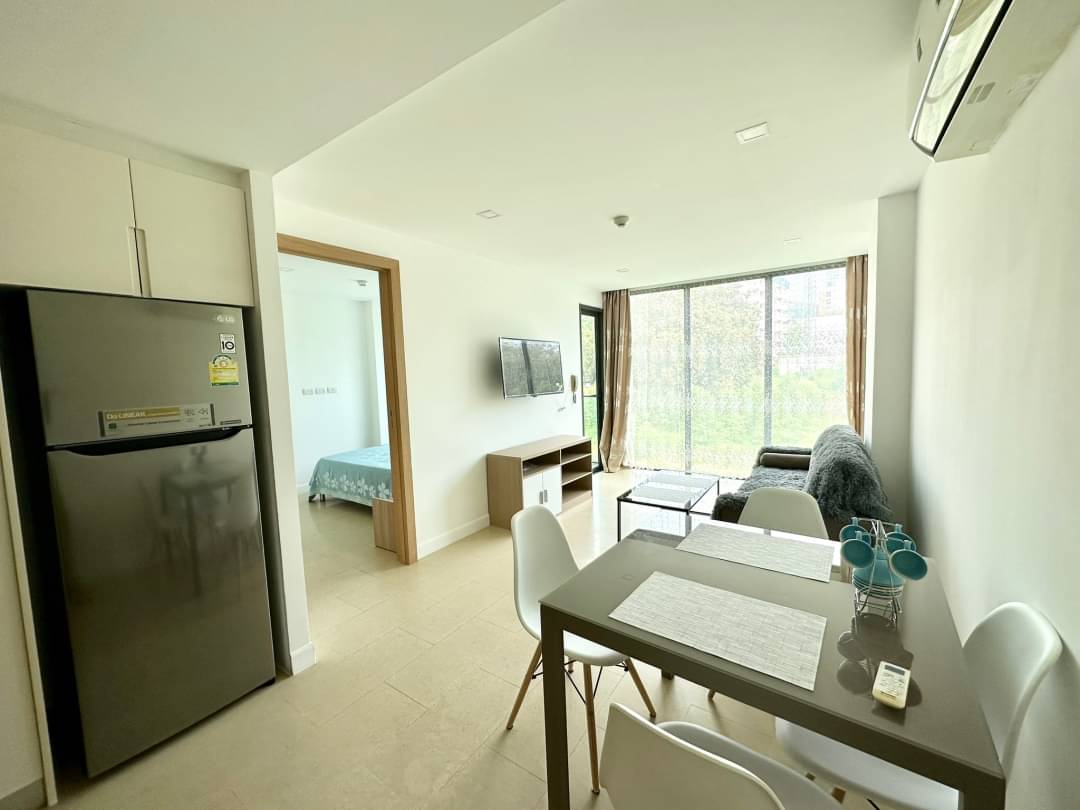 picture 1 Bedroom Condominium @ Aurora Pratumnak - 1/29
