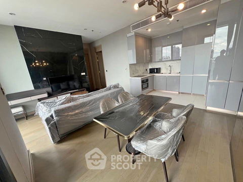 2-BR Condo at The Esse At Singha Complex near MRT Phetchaburi (ID 2243678)