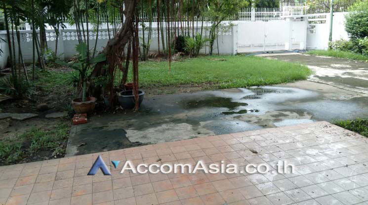 picture 🔼🔽 AccomA 📩  2 BR House in Khwaeng Sam Sen Nai (AA19426) - 4/12