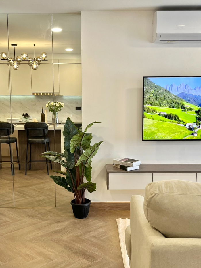 picture Condo for sale, Sri Thana, near Nimman, Chiang Mai  bedrooms Tel 082-389-9314 Boo - 12/29