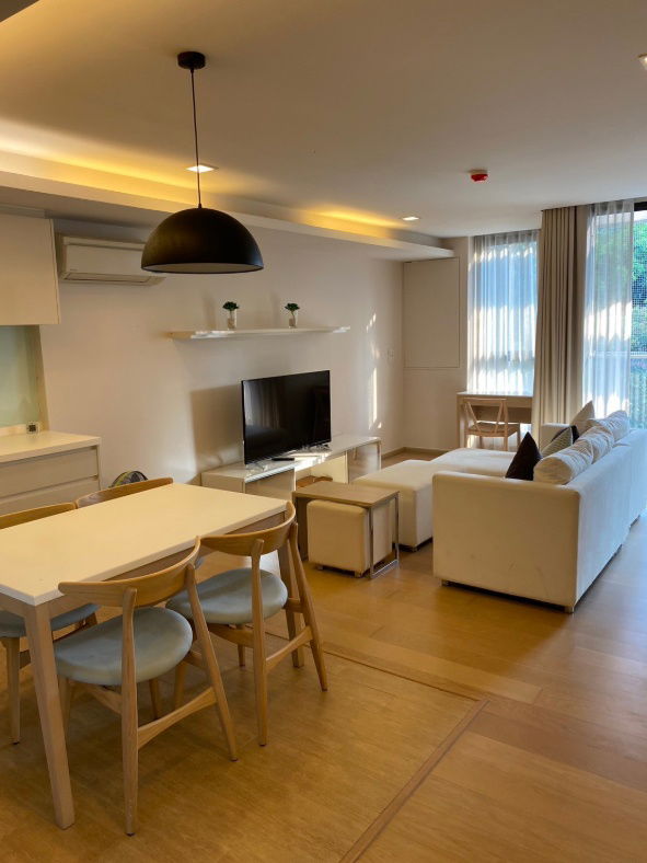 picture Available for rent: Liv@49, homey style room, nice to live in, easy to travel, near the BTS. - 3/11