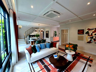 ขายบ้านเดี่ยว : บ้านตัวอย่าง Behrens เฟอร์ฯครบพร้อมอยู่ ลดสูงสุดกว่า 5,000,000 บาท!!