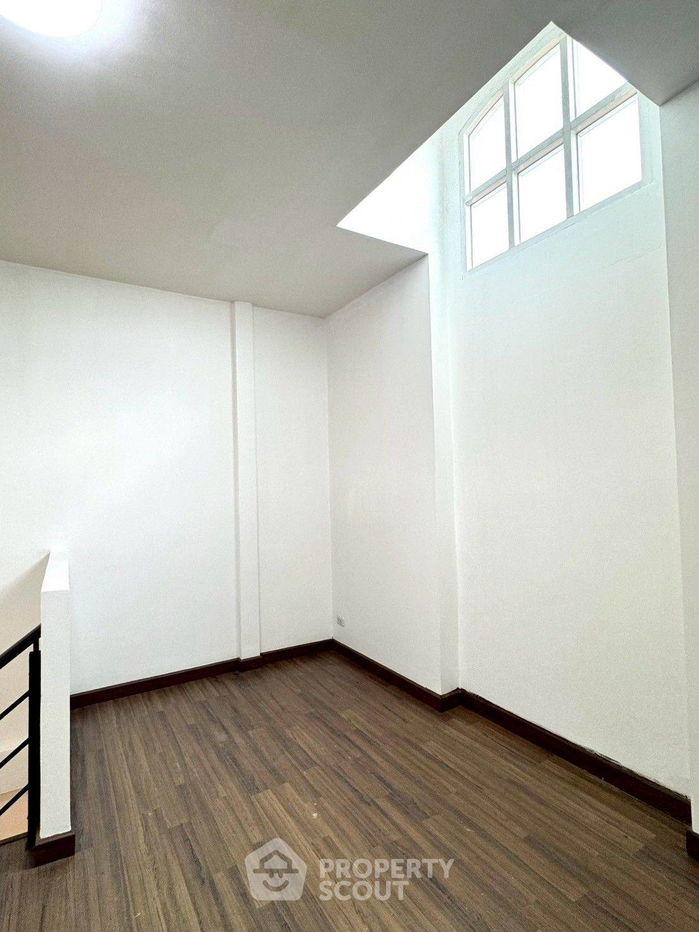 picture 7-BR Townhouse in Pak Kret (ID 2242698) - 13/14
