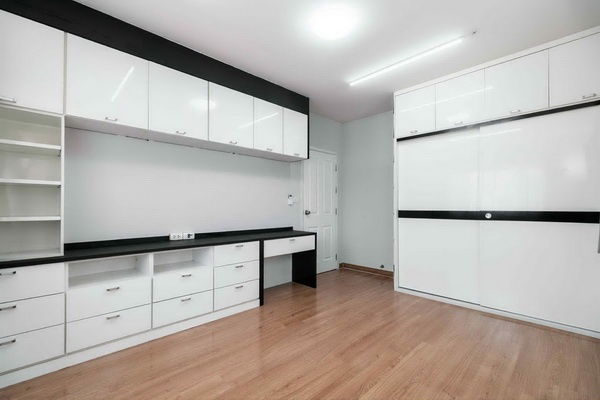 รูป [ให้เช่า] หมู่บ้าน เดอะ แพลนท์ แจ้งวัฒนะ / 3 ห้องนอน 3 ห้องน้ำ / 58 ตรว. 200 ตรม. **40,000** บ้านเดี่ยวตกแต่งสวย ใกล้อิมแพคอารีนาเมืองทองธานี - รูปที่ 8/14