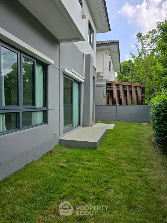 picture 4-BR House at Centro Vibhavadi in Don Mueang (ID 2242700) - 2/23