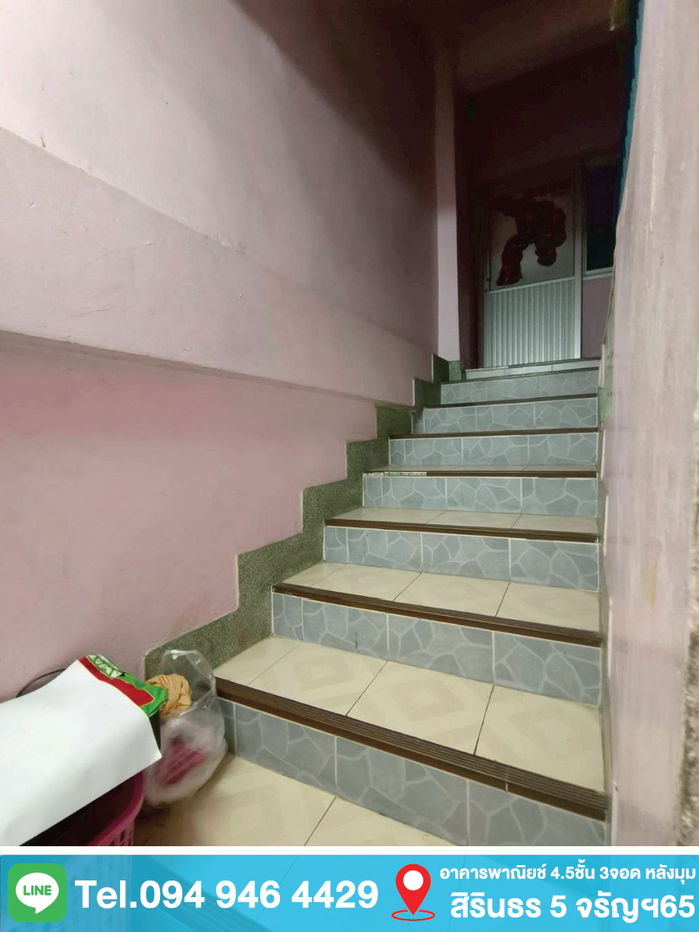 รูป ขายตึกแถว 4.5ชั้น หลังมุม จอด 3คัน  ซ.สิรินธร5 กรุงเทพ  - รูปที่ 10/19